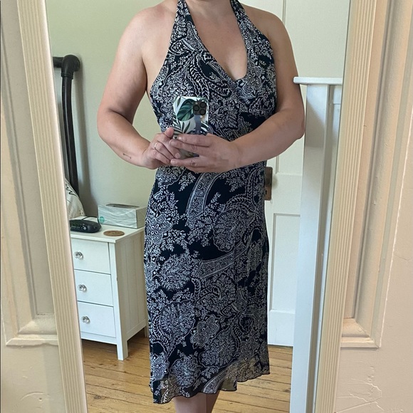 Le Château | Vintage light dress tied at the neck. Size Medium. - Picture 3 of 7